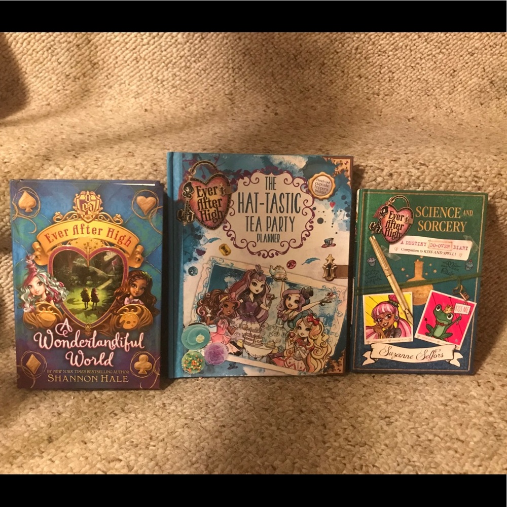 Book Bundle: 3 Ever After High Books